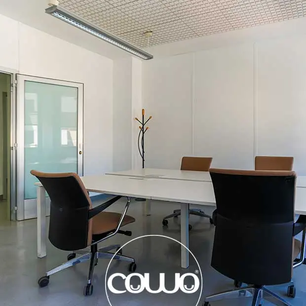 coworking-roma-crist-colombo-uff-10-scrivanie1